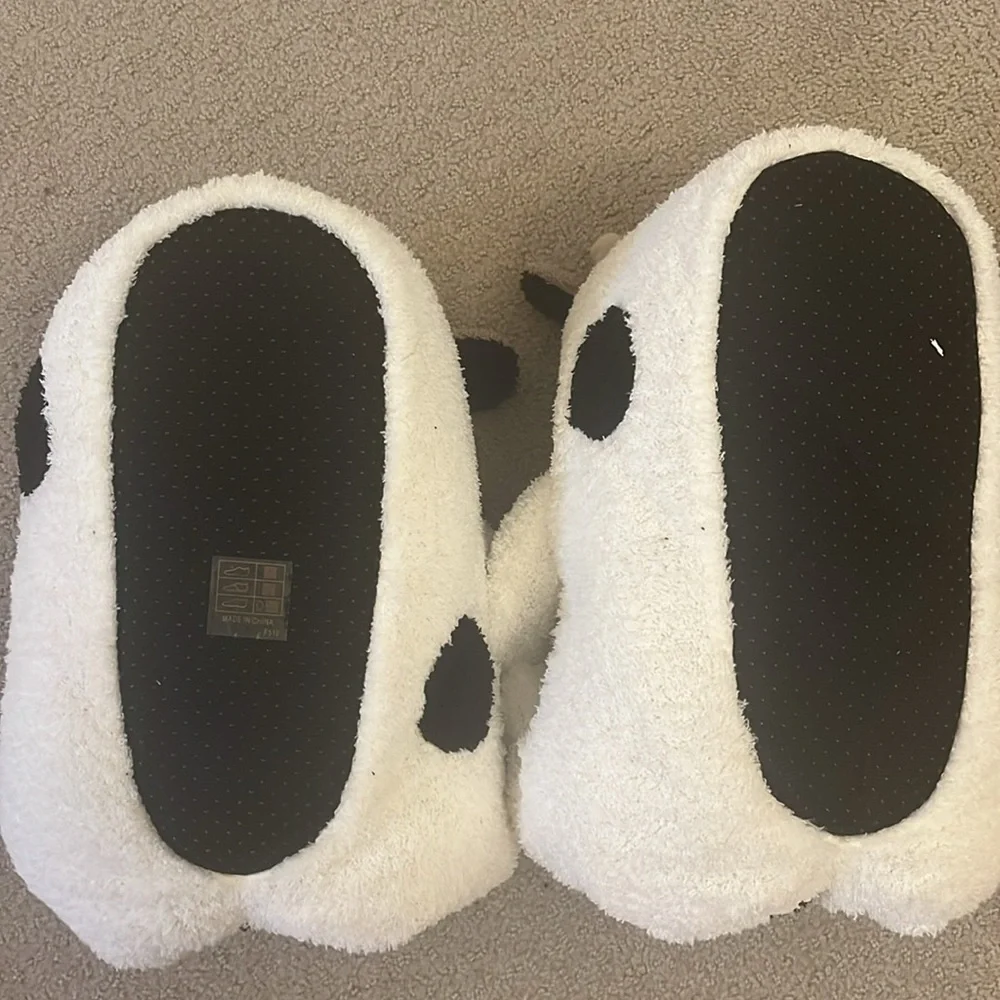 Cute Cow Plush Slippers - Picture 2 of 2